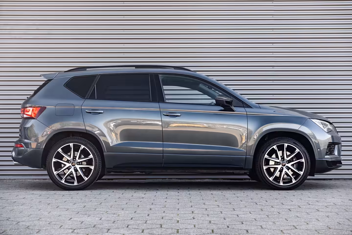 Cupra Ateca 2.0 TSI 4DRIVE PANO BEATS VIRTUAL TREKHAAK