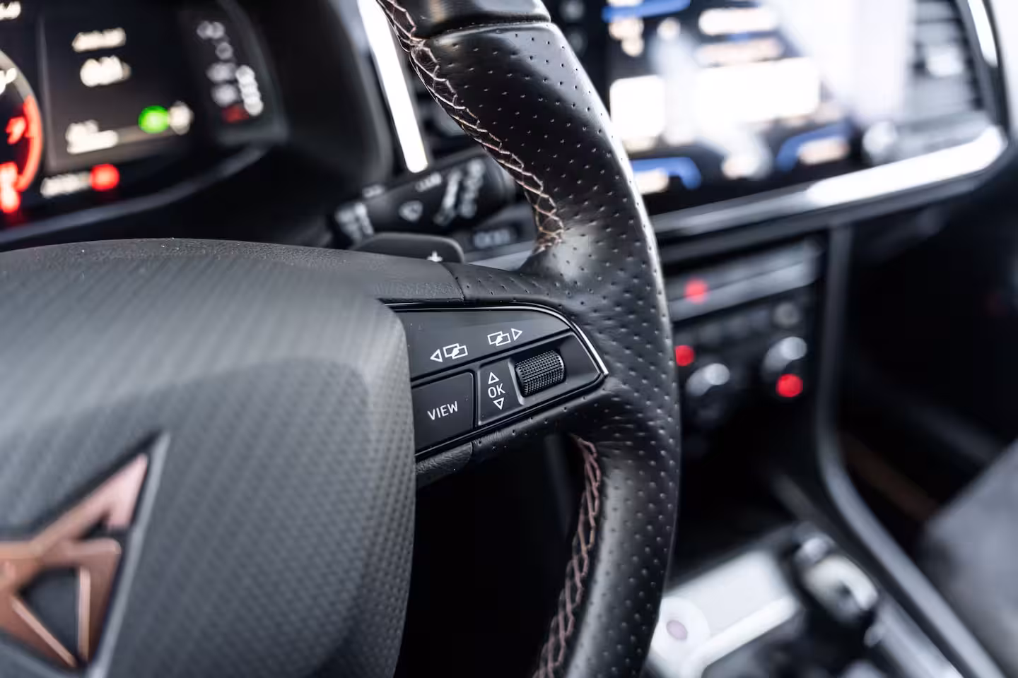Cupra Ateca 2.0 TSI 4DRIVE PANO BEATS VIRTUAL TREKHAAK