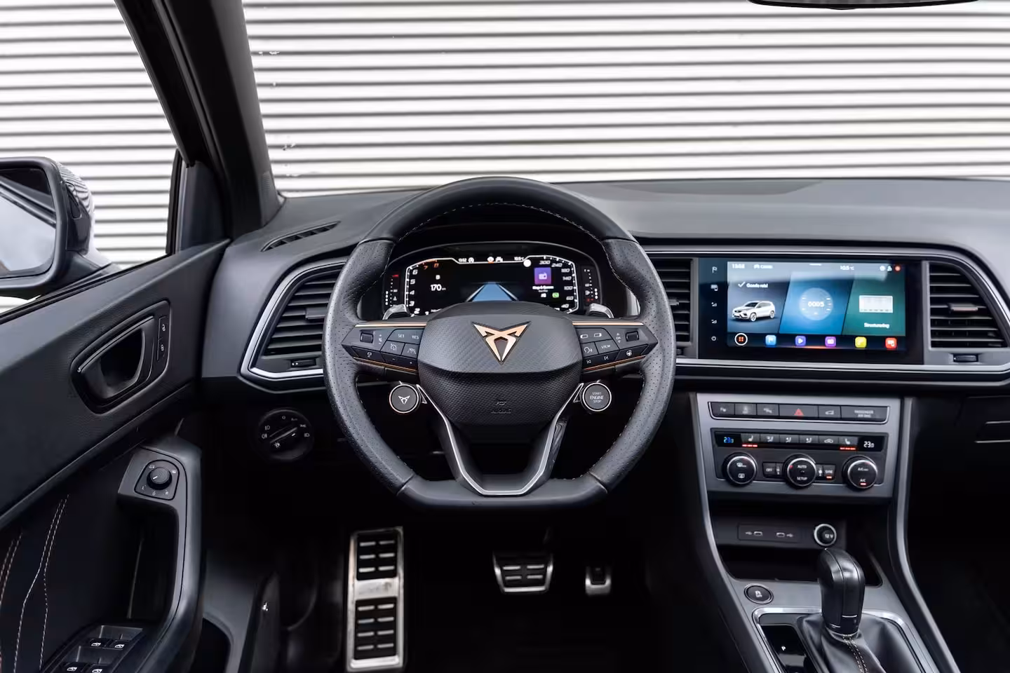 Cupra Ateca 2.0 TSI 4DRIVE LIMITED PANO AKRA BREMBO BEATS