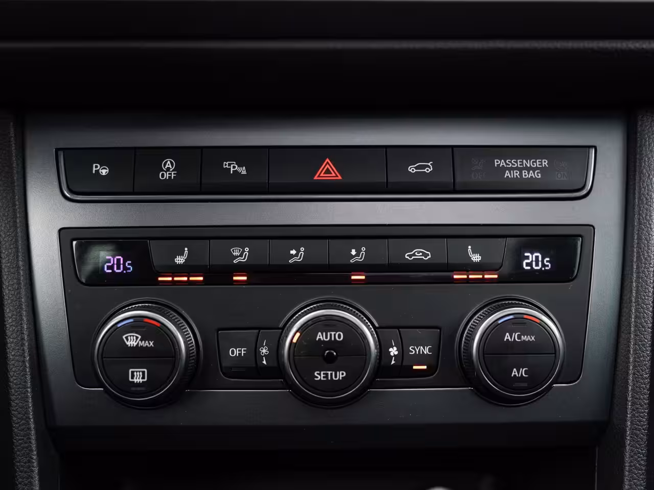 Cupra Ateca 2.0 TSI 4DRIVE PANO BREMBO BEATS TREKHAAK CAMERA