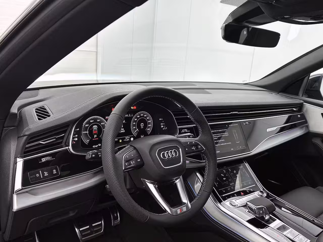 Audi Q8 55 TFSI e quattro Pro Line S | Glazen panoramadak | Bang & Olufsen Premium 3D | Comfortsle
