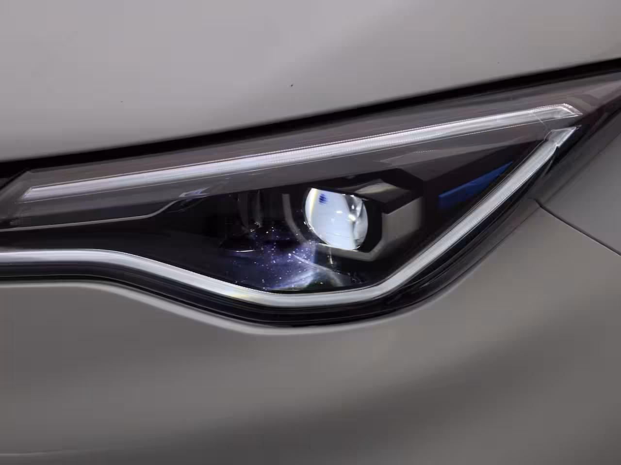 Renault Zoe R110 Life 52 kWh | Incl. Koopaccu | Full-Map Navigatie | PDC Achter | Keyless | LED-Verlic