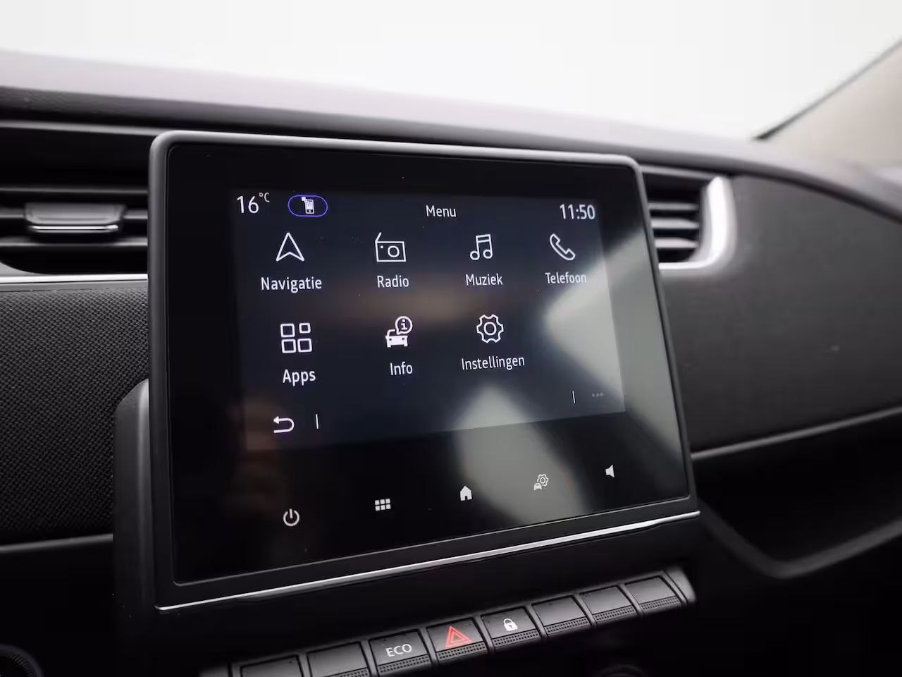 Renault Zoe R110 Life 52 kWh | Incl. Koopaccu | Full-Map Navigatie | PDC Achter | Keyless | LED-Verlic