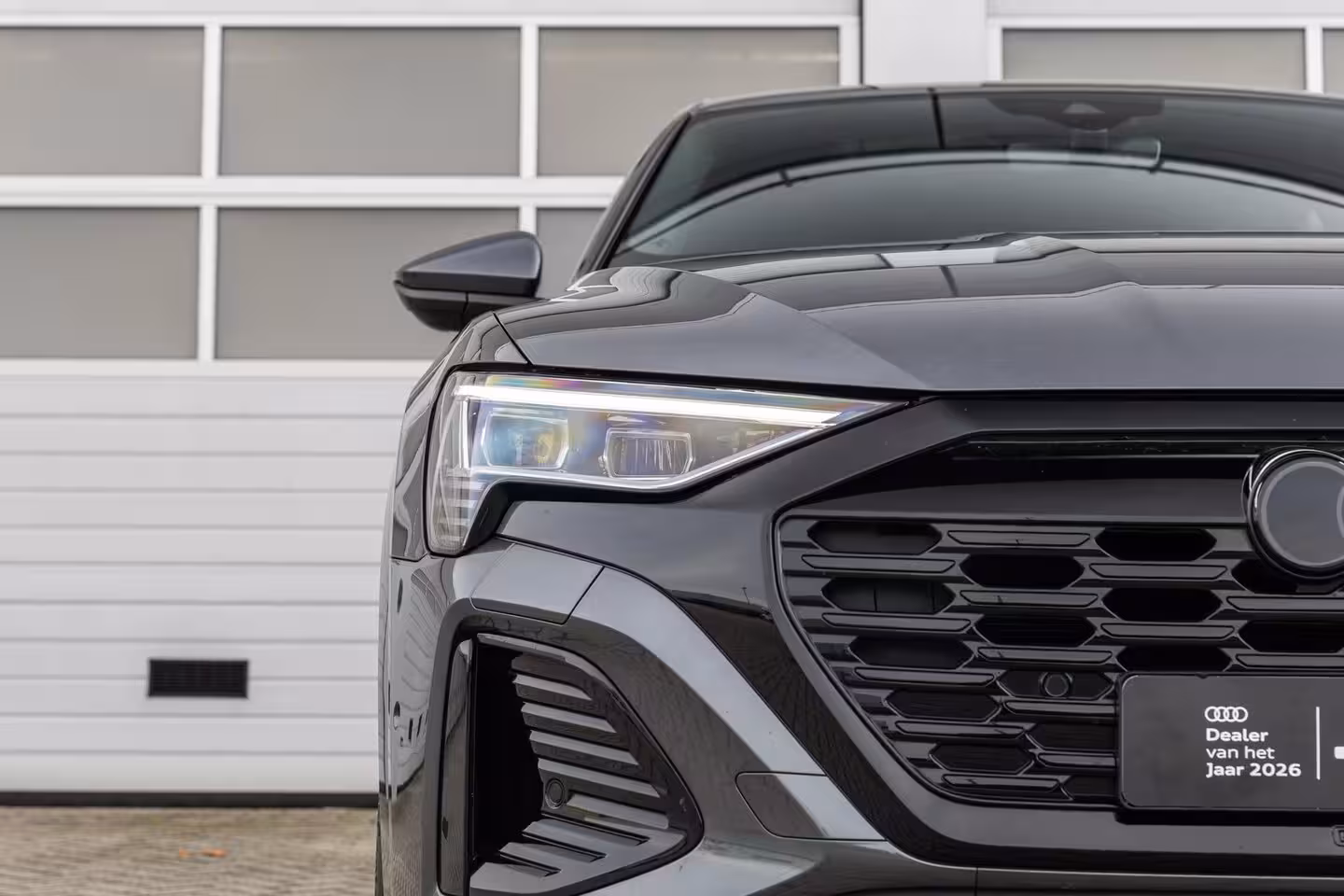 Audi Q8 Sportback e-tron 50 340pk quattro S edition 95 kWh | Panoramadak | Achteruitrijcamera | Luchtvering