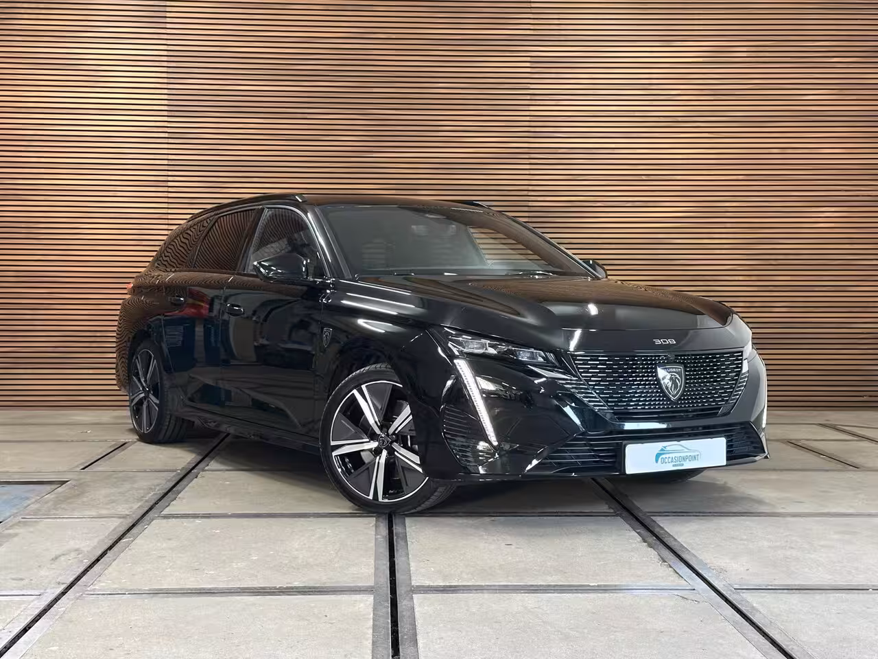 Peugeot 308 SW 1.6 Plug-in Hybrid 180 GT | 360° Camera | Matrix LED | Carplay | Alcantara | Massage | 18