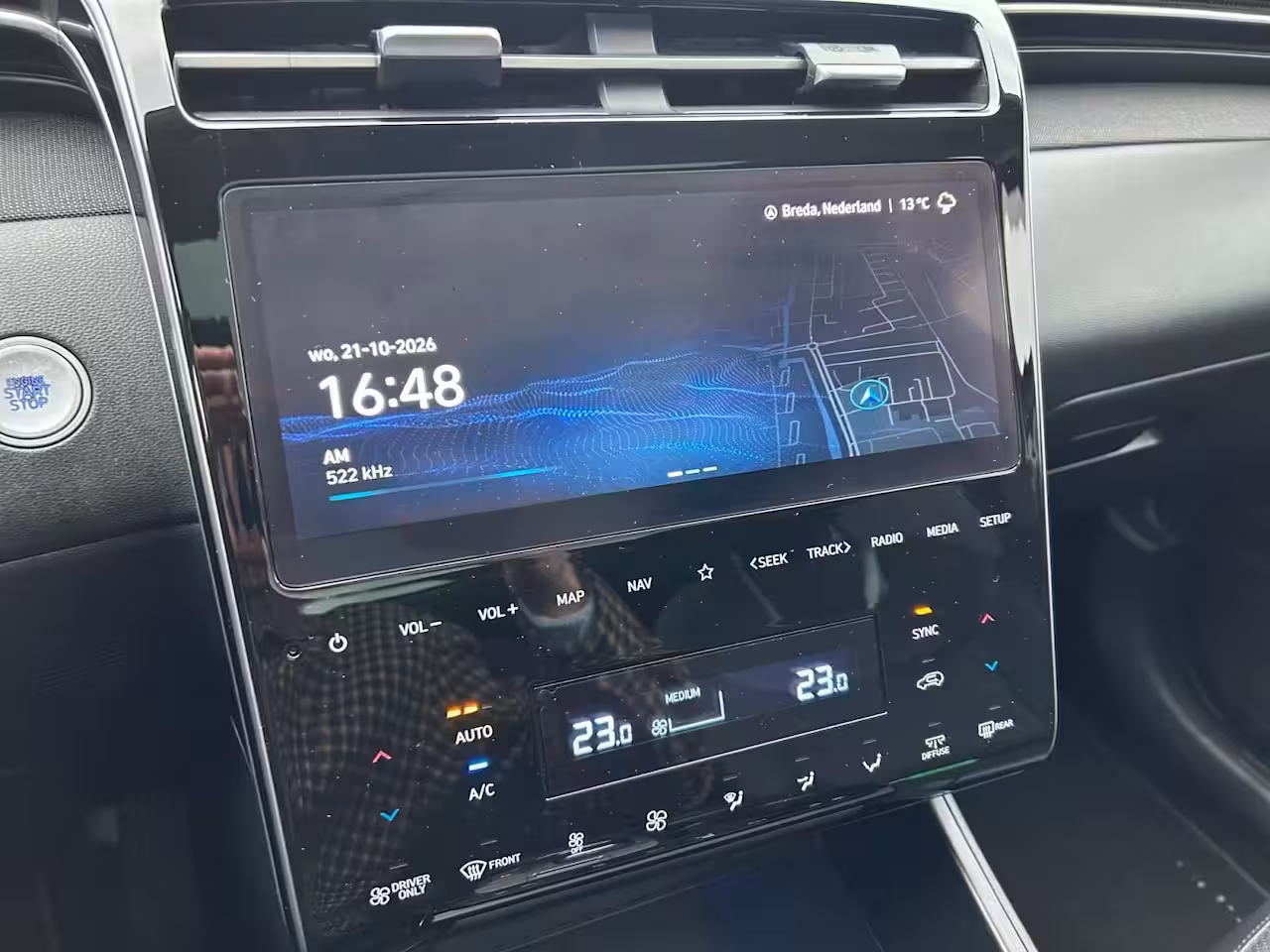 Hyundai Tucson 1.6 T-GDI HEV Premium Sky | + Winterbanden | 1650kg trekgewicht | Navi | 360 Camera | Stoe