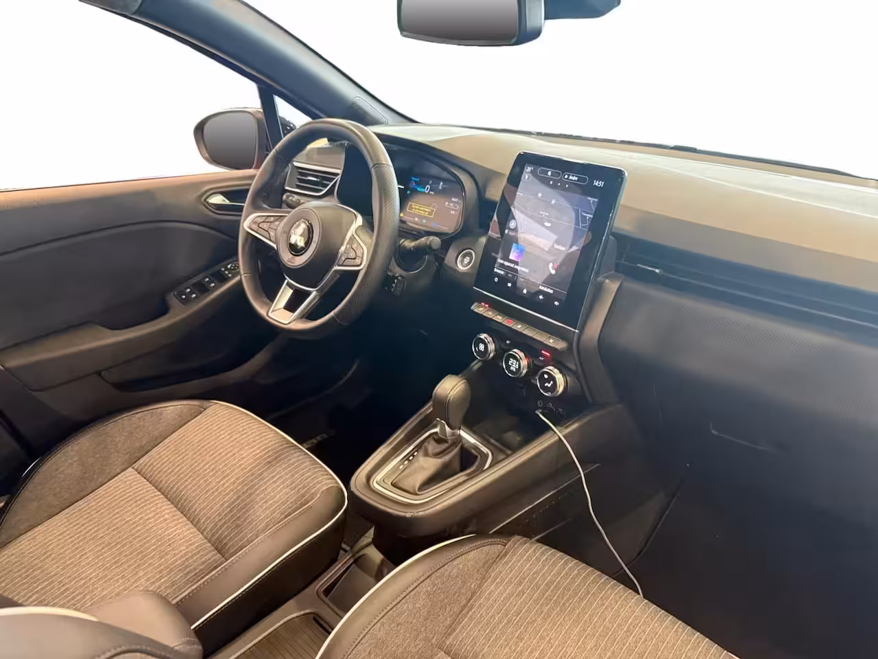 Mitsubishi Colt 1.6 HEV First Edition *Automaat*Navi+Camera*Climate*Stoel/Stuur Verw.*Adaptive Cruise*Spor
