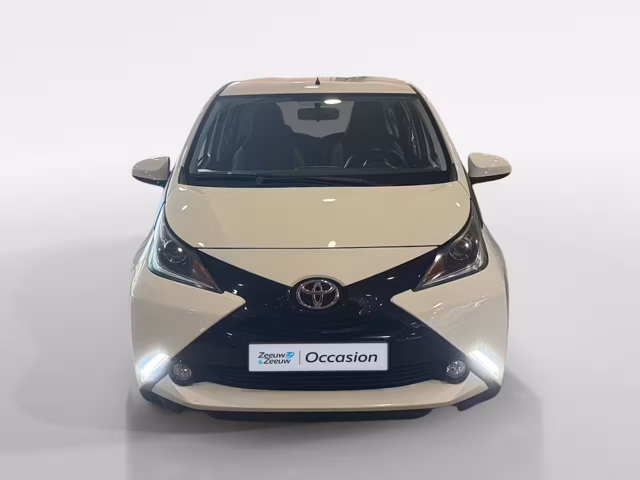 Toyota Aygo 1.0 VVT-i x-play *Telefoon*Camera*Airco*Cruise*Mooie Auto