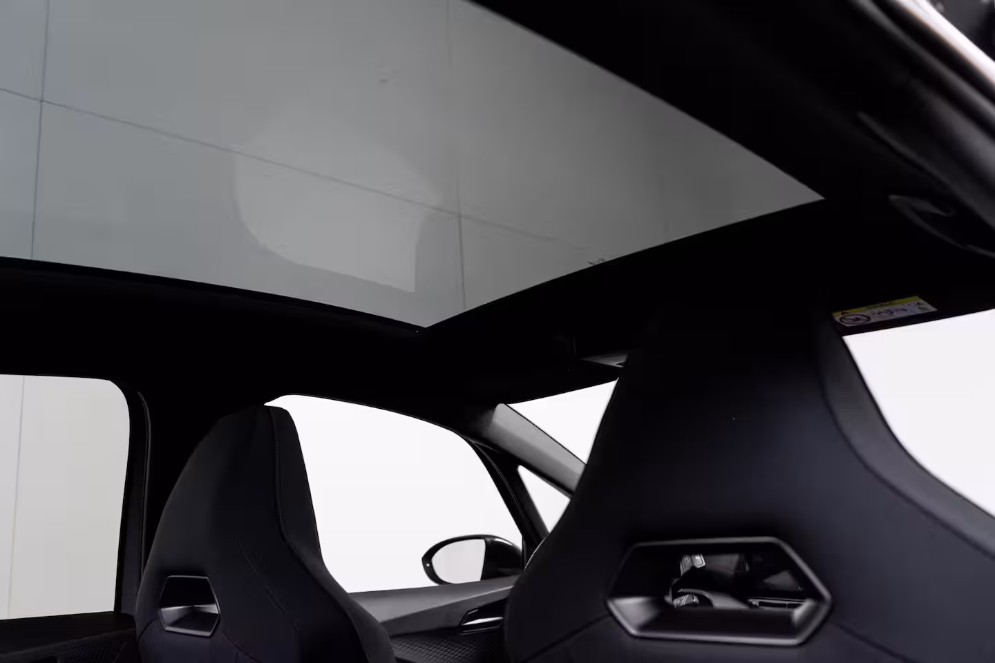 Cupra Born 62 kWh 204PK Adrenaline | PANORAMADAK | 19 INCH | NAVIGATIE | STOEL + STUURVERW. | HUD | W