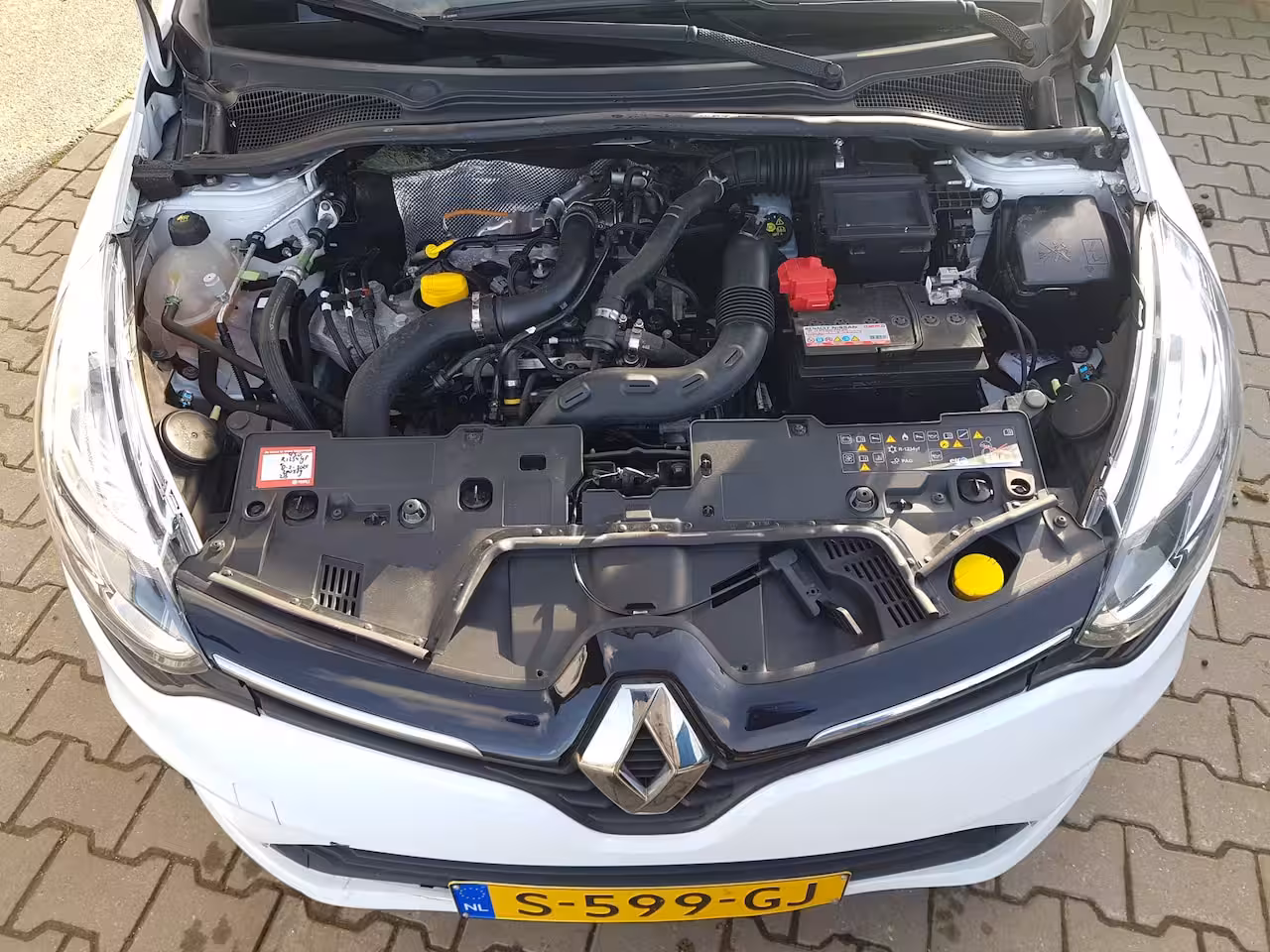 Renault Clio Estate 0.9 TCe Intens