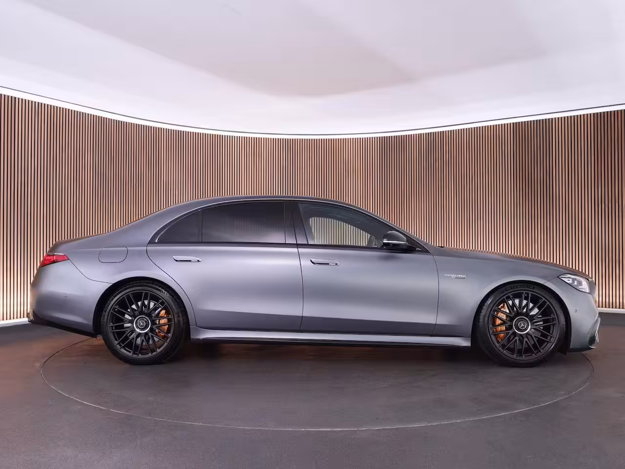 Mercedes-Benz S-klasse 63 S AMG 802pk E Performance |Burmester 4D|keramisch|driver's package|pano|carbon|achteras