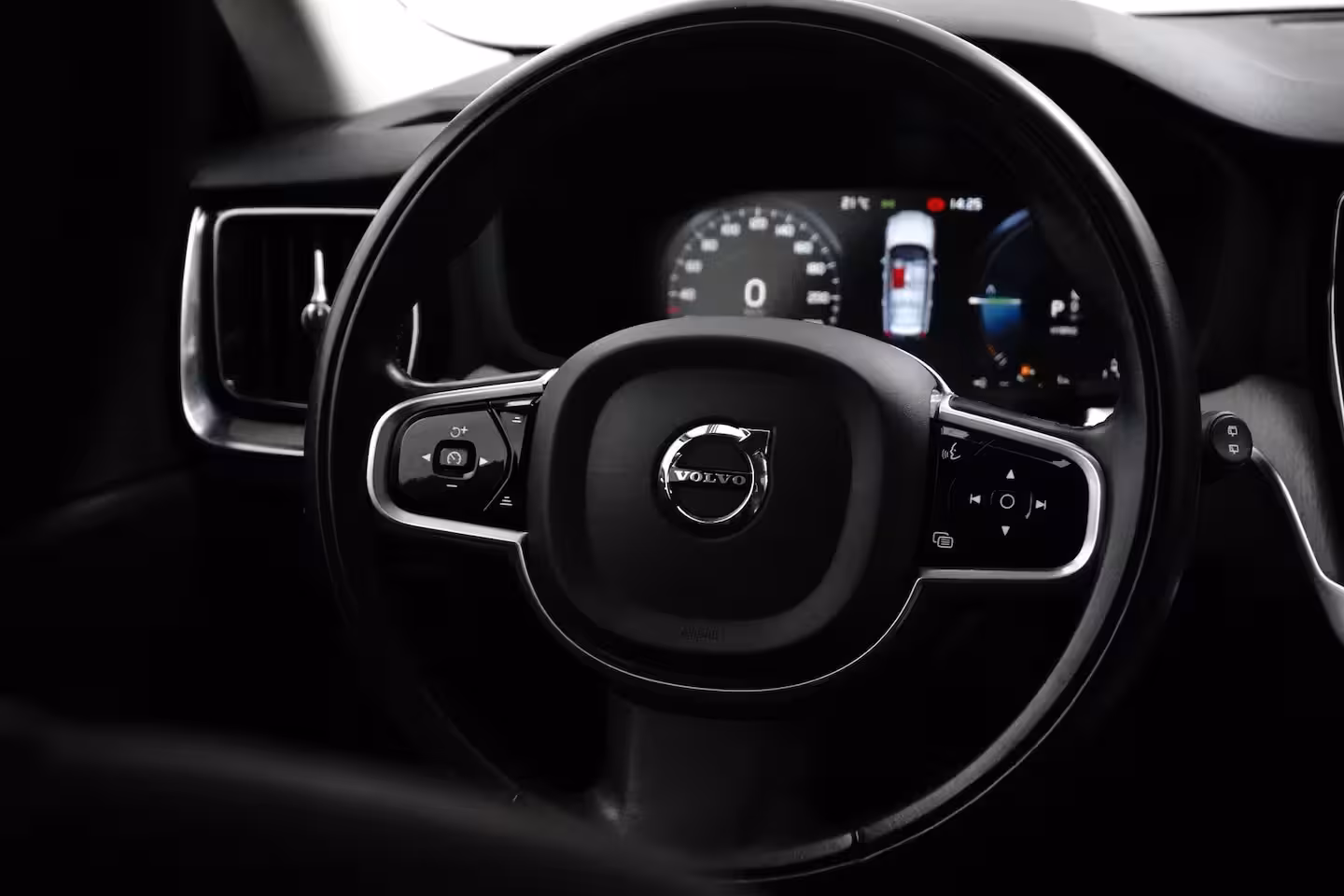 Volvo V60 2.0 T6 Recharge AWD Inscription | Trekhaak | Adaptieve CC | Memory | Stoel & stuurverwarmi