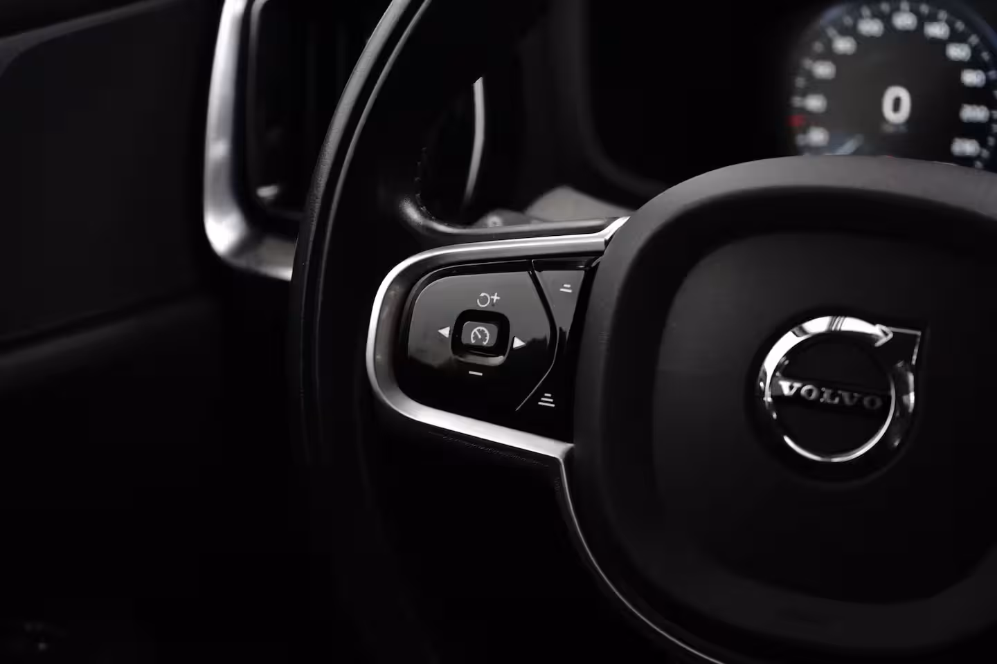 Volvo V60 2.0 T6 Recharge AWD Inscription | Trekhaak | Adaptieve CC | Memory | Stoel & stuurverwarmi