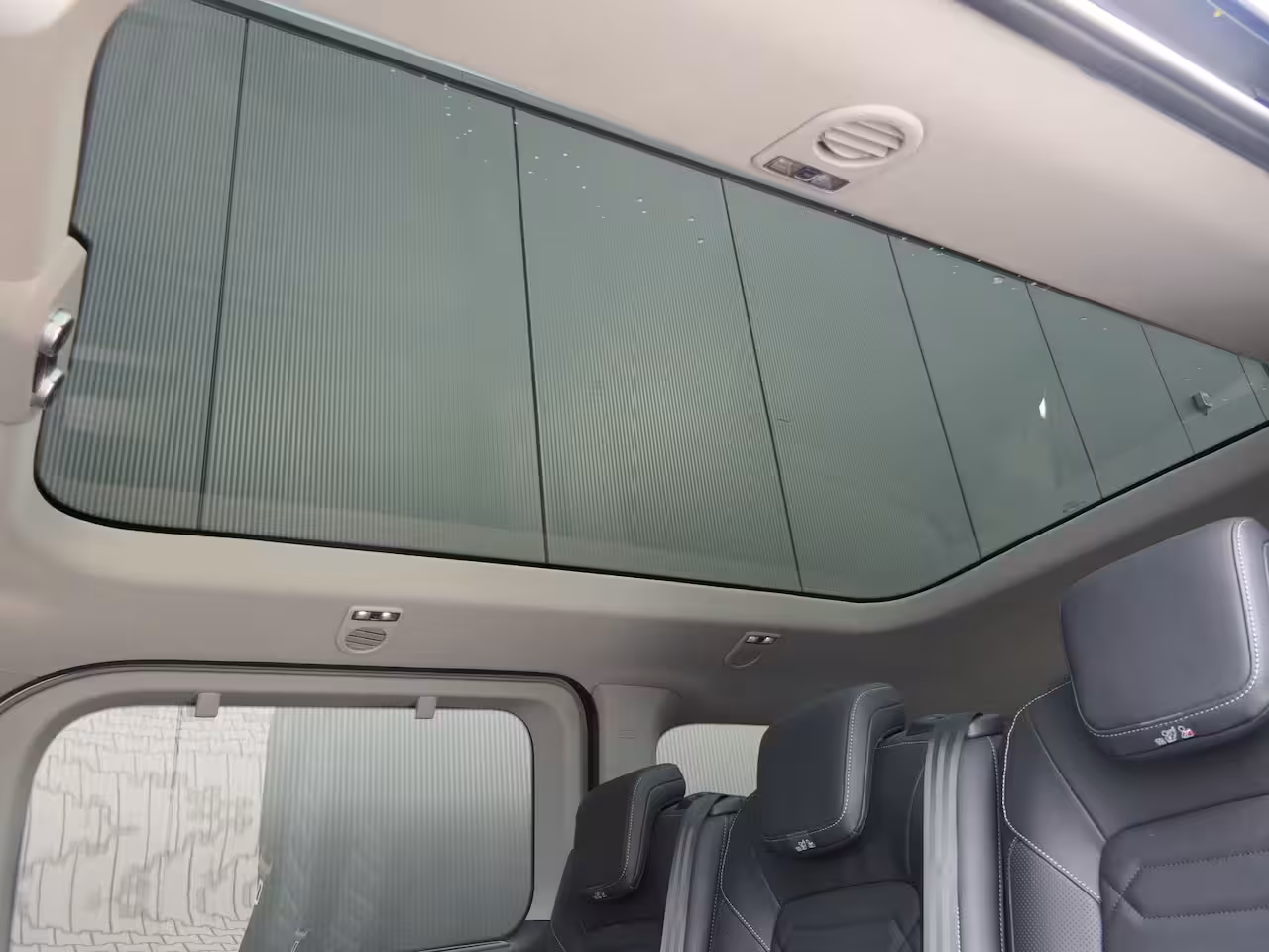 Ford Transit Custom Tourneo 340 2.5 PHEV L2H1 Titanium X | Black Pack | Luxury | Panoramadak | 360 Camera | AGR Stoel