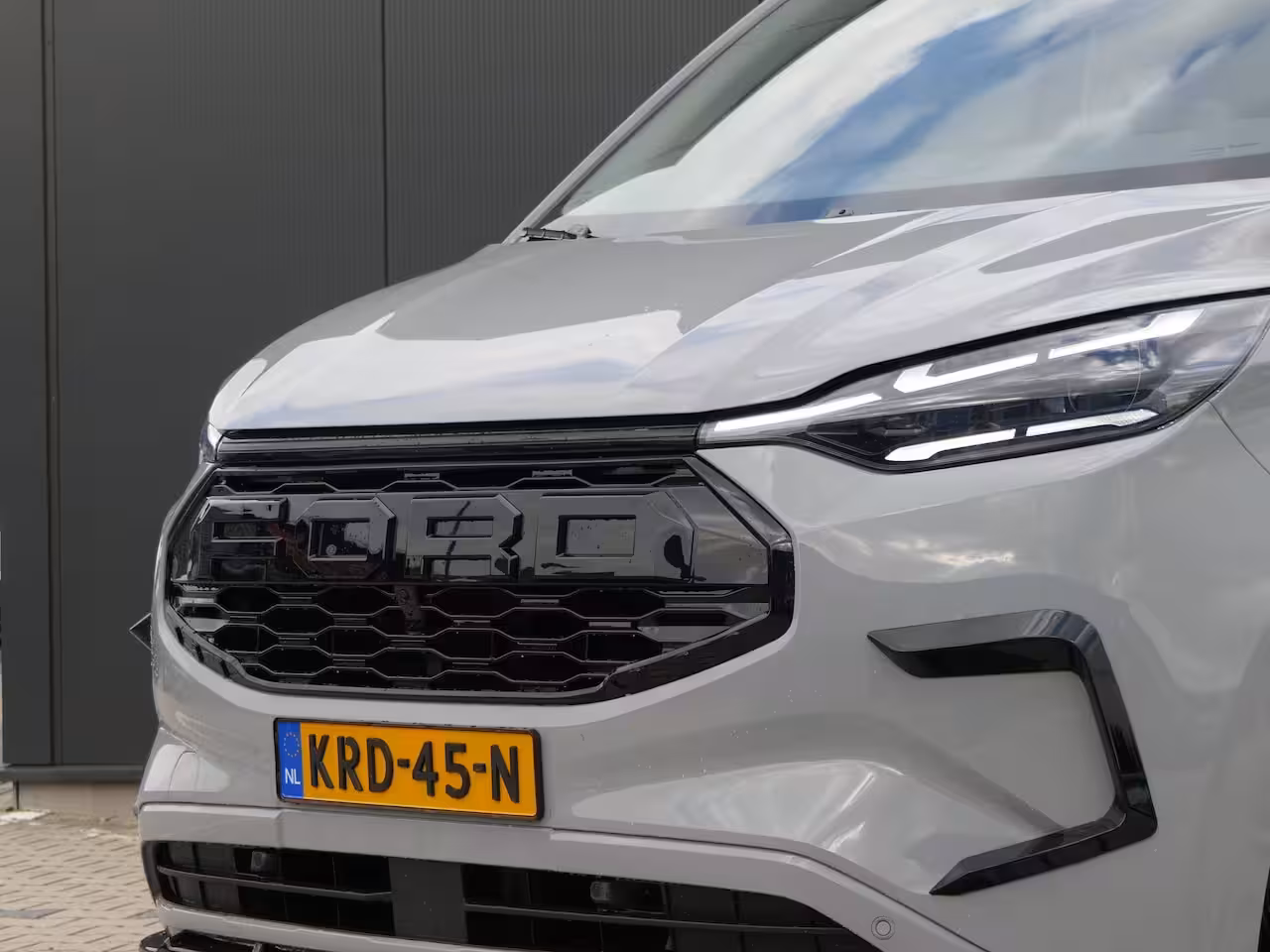 Ford Transit Custom Tourneo 340 2.5 PHEV L2H1 Titanium X | Black Pack | Luxury | Panoramadak | 360 Camera | AGR Stoel