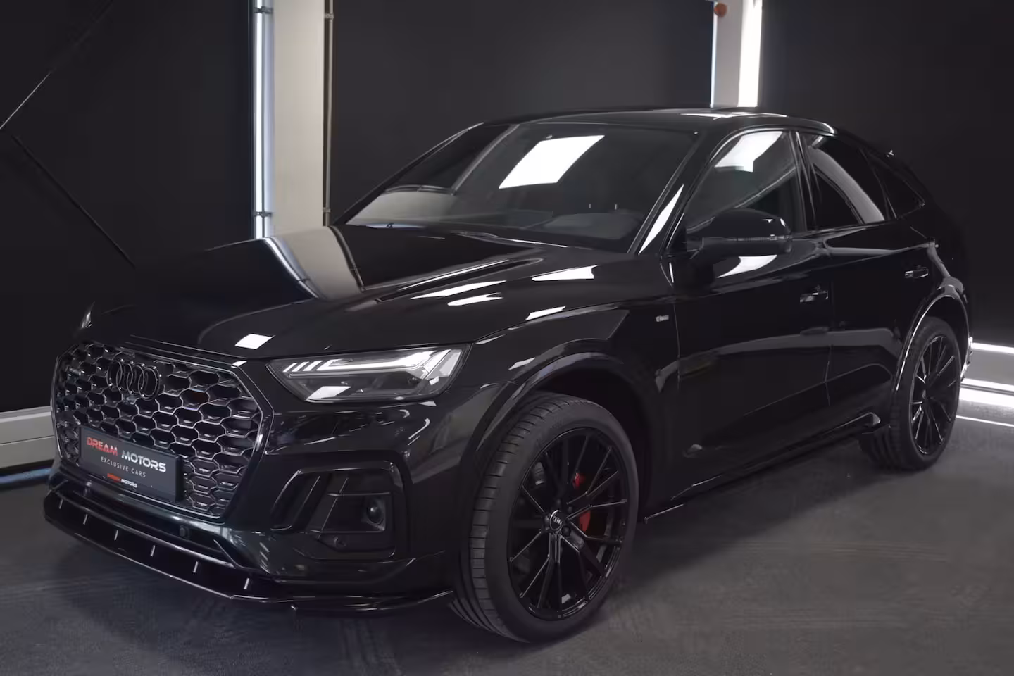 Audi Q5 Sportback 55 TFSI e Quattro S-Line COMPETITION 367pk | TREKHAAK | PANODAK