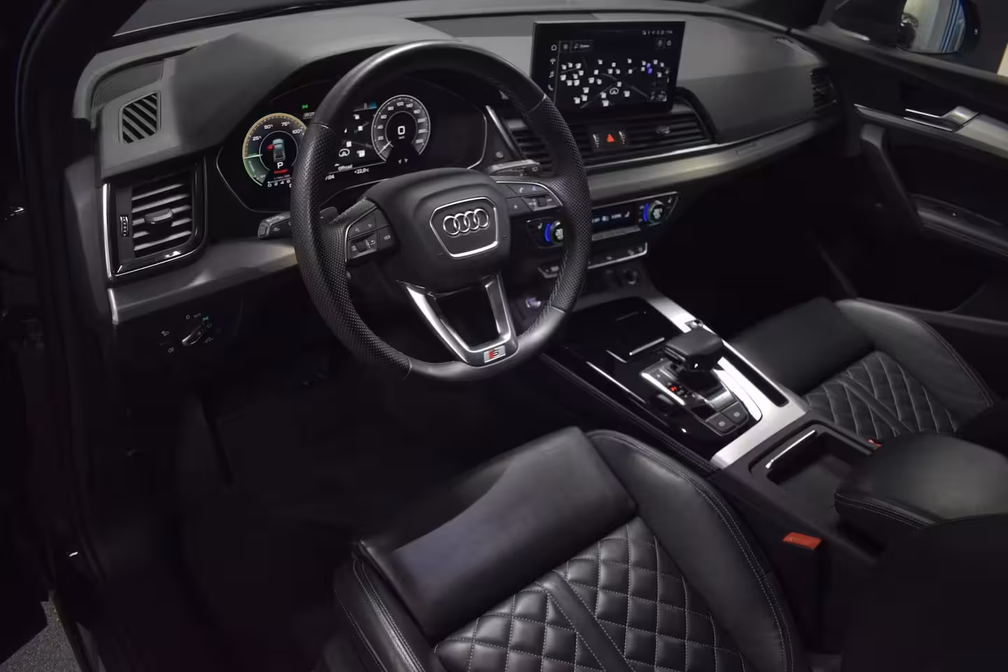 Audi Q5 Sportback 55 TFSI e Quattro S-Line COMPETITION 367pk | TREKHAAK | PANODAK
