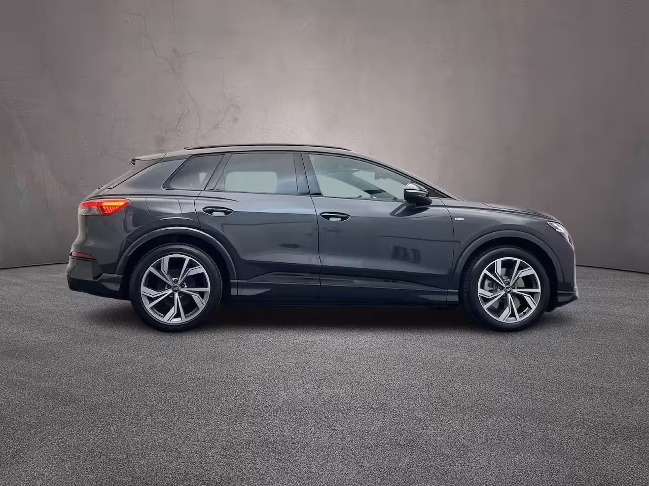 Audi Q4 e-tron e-tron 204pk S edition