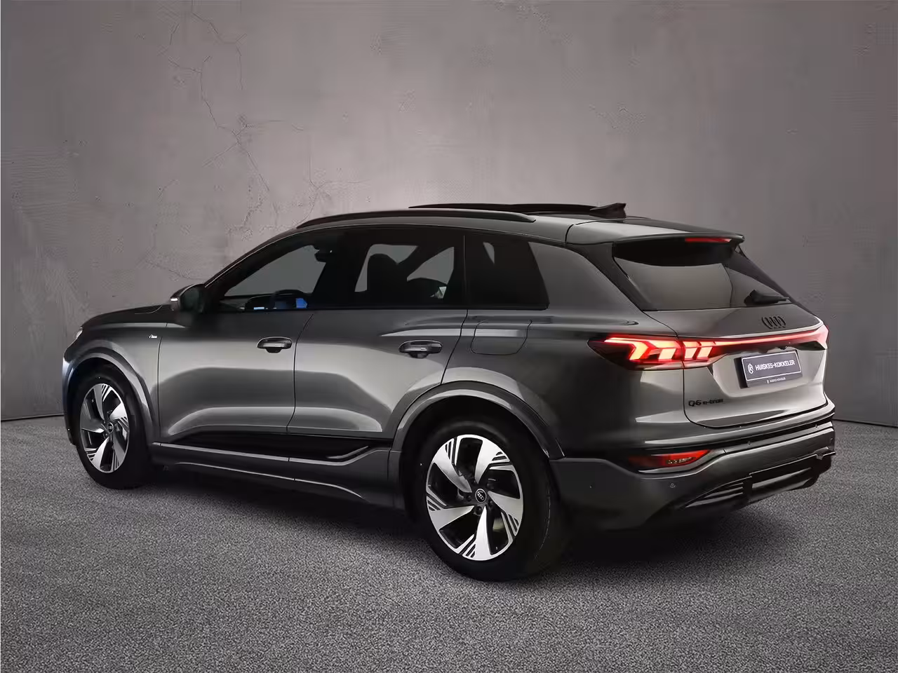 Audi Q6 SQ6 e-tron e-performance 306pk S edition