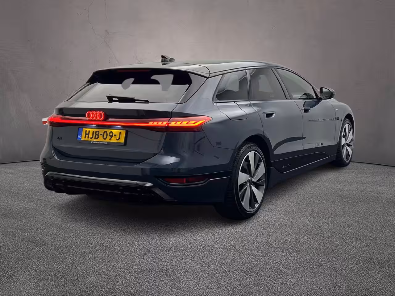 Audi A6 Avant e-tron e-tron 367pk S edition