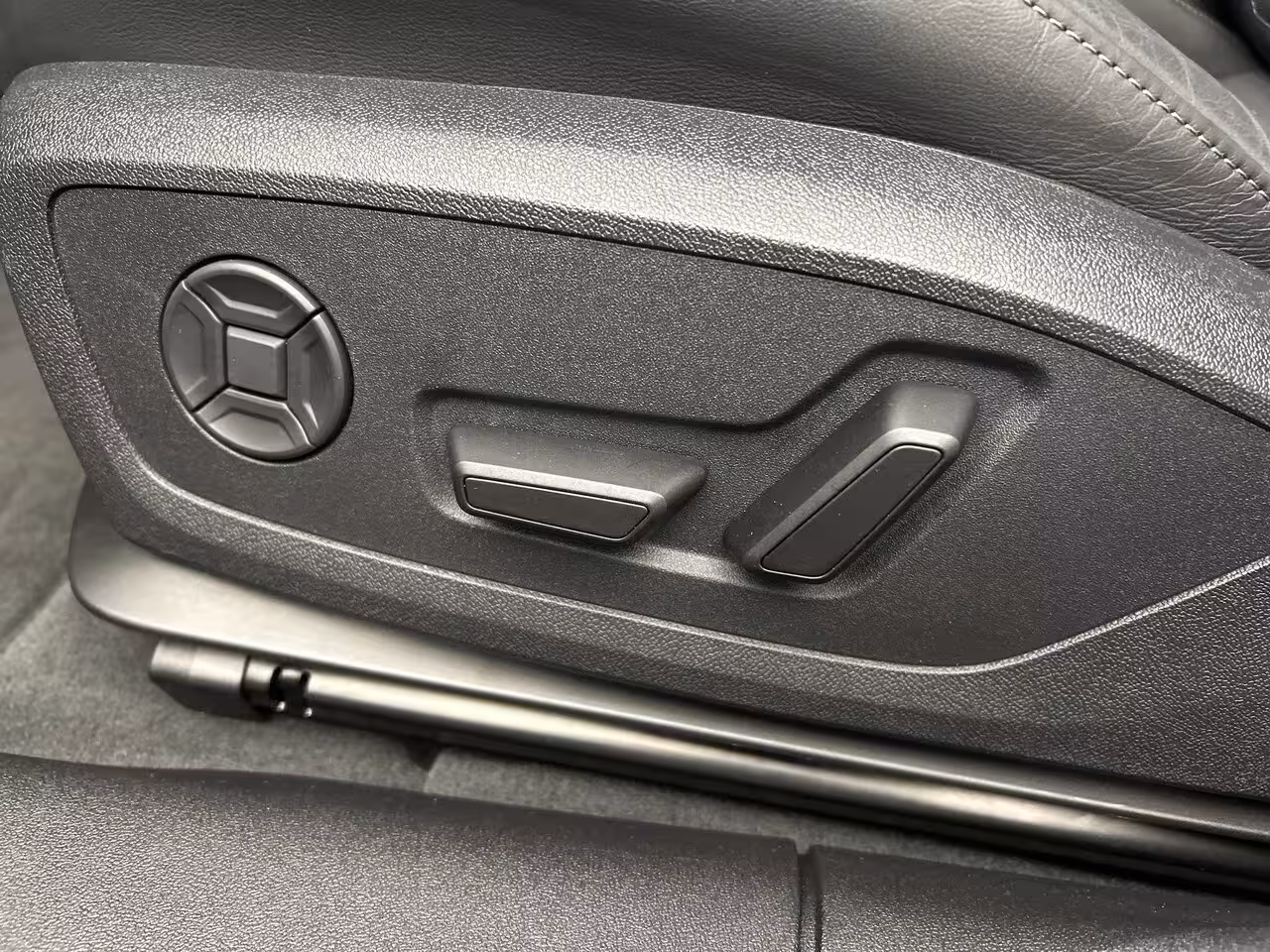 Audi A6 Avant e-tron e-tron 367pk S edition