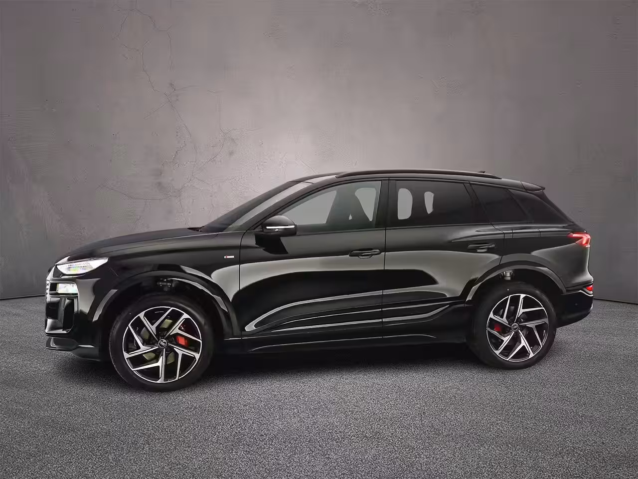Audi Q6 SQ6 e-tron e-performance 306pk S edition
