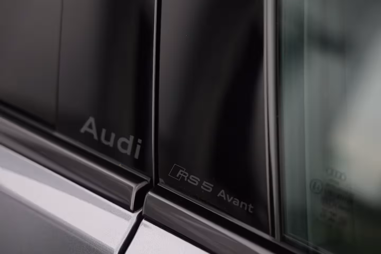 Audi RS5 Avant 2.9 e-hybrid Quattro 639pk Sportuitlaat|HUD|Tech Pro|Alcantara