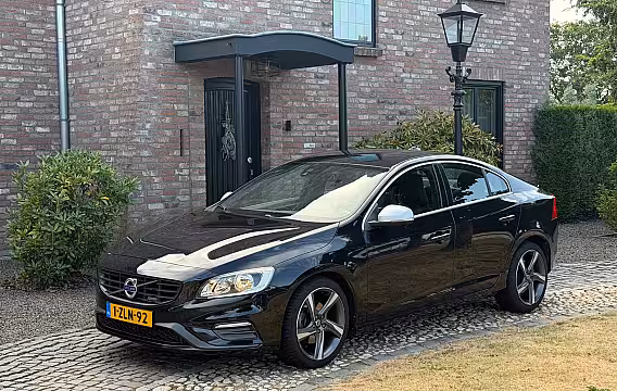 Volvo S60 1.6 T3 R-Design Automaat 92000km