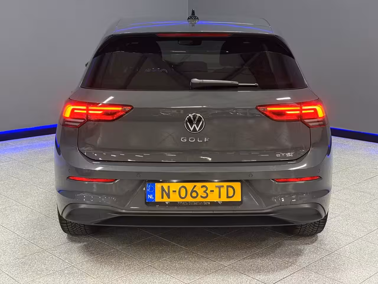 Volkswagen Golf 1.0 eTSI Life Adaptive Cruise|Carplay/automaat