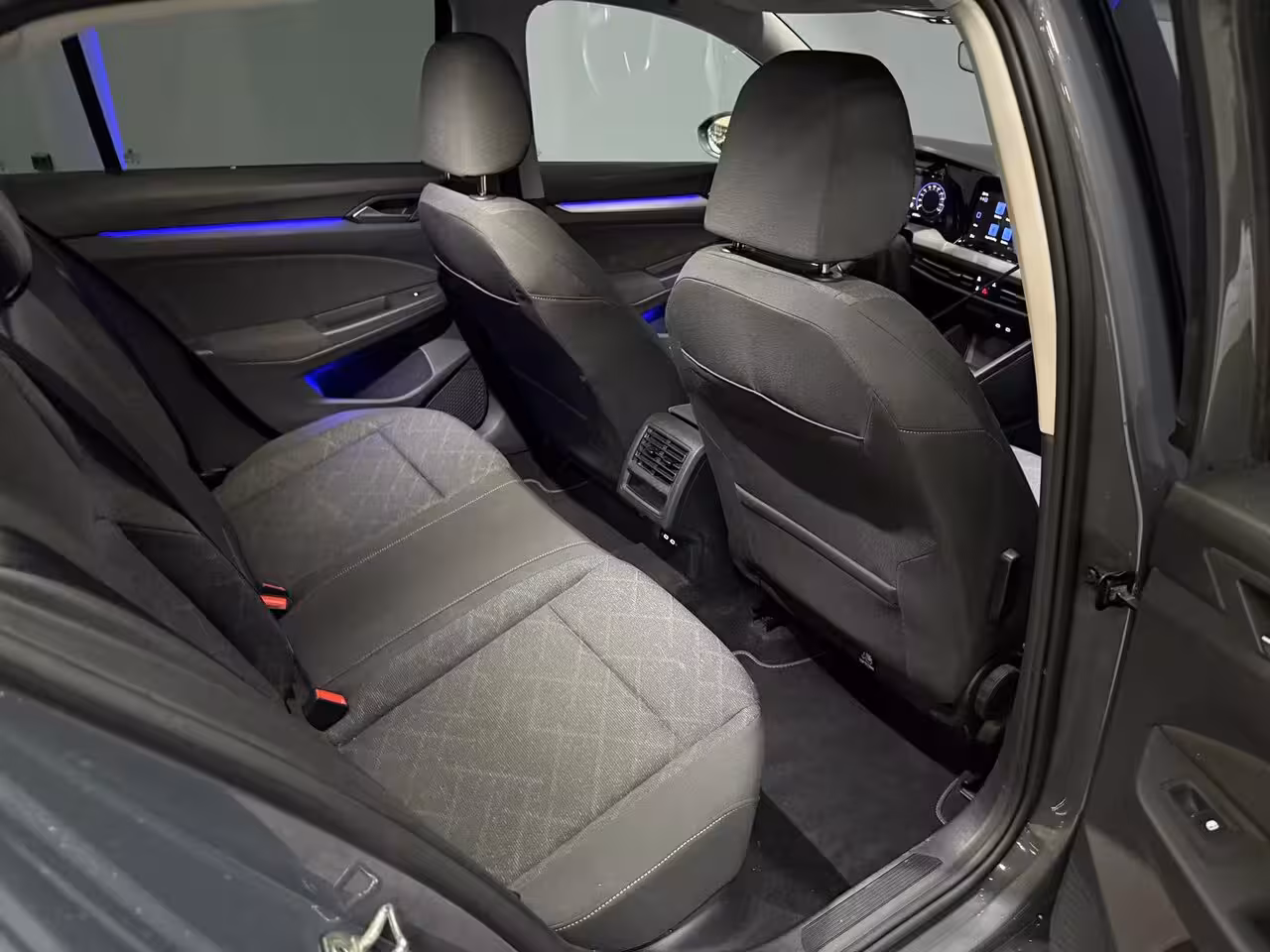 Volkswagen Golf 1.0 eTSI Life Adaptive Cruise|Carplay/automaat