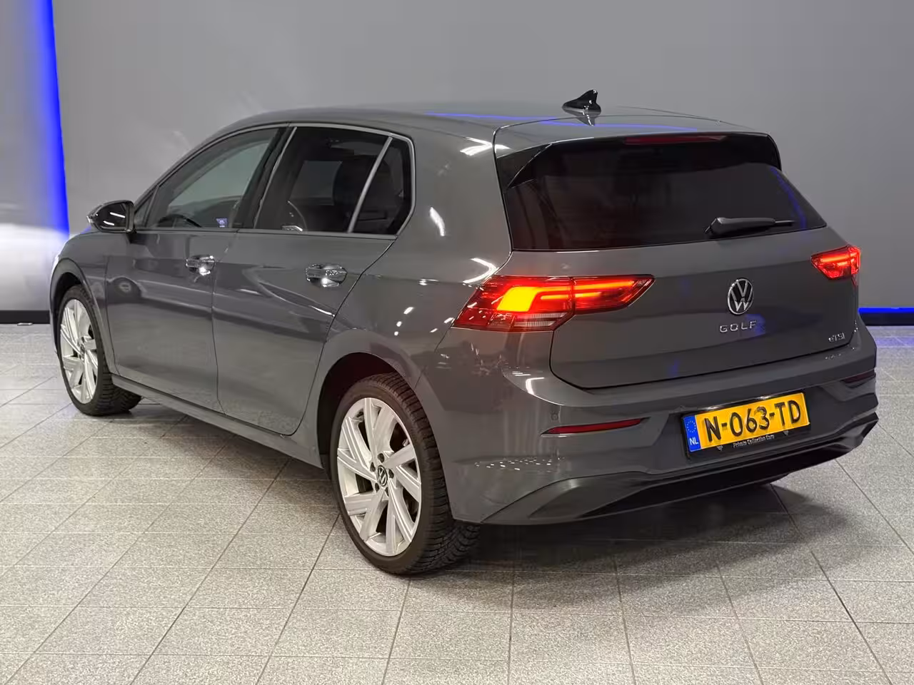 Volkswagen Golf 1.0 eTSI Life Adaptive Cruise|Carplay/automaat