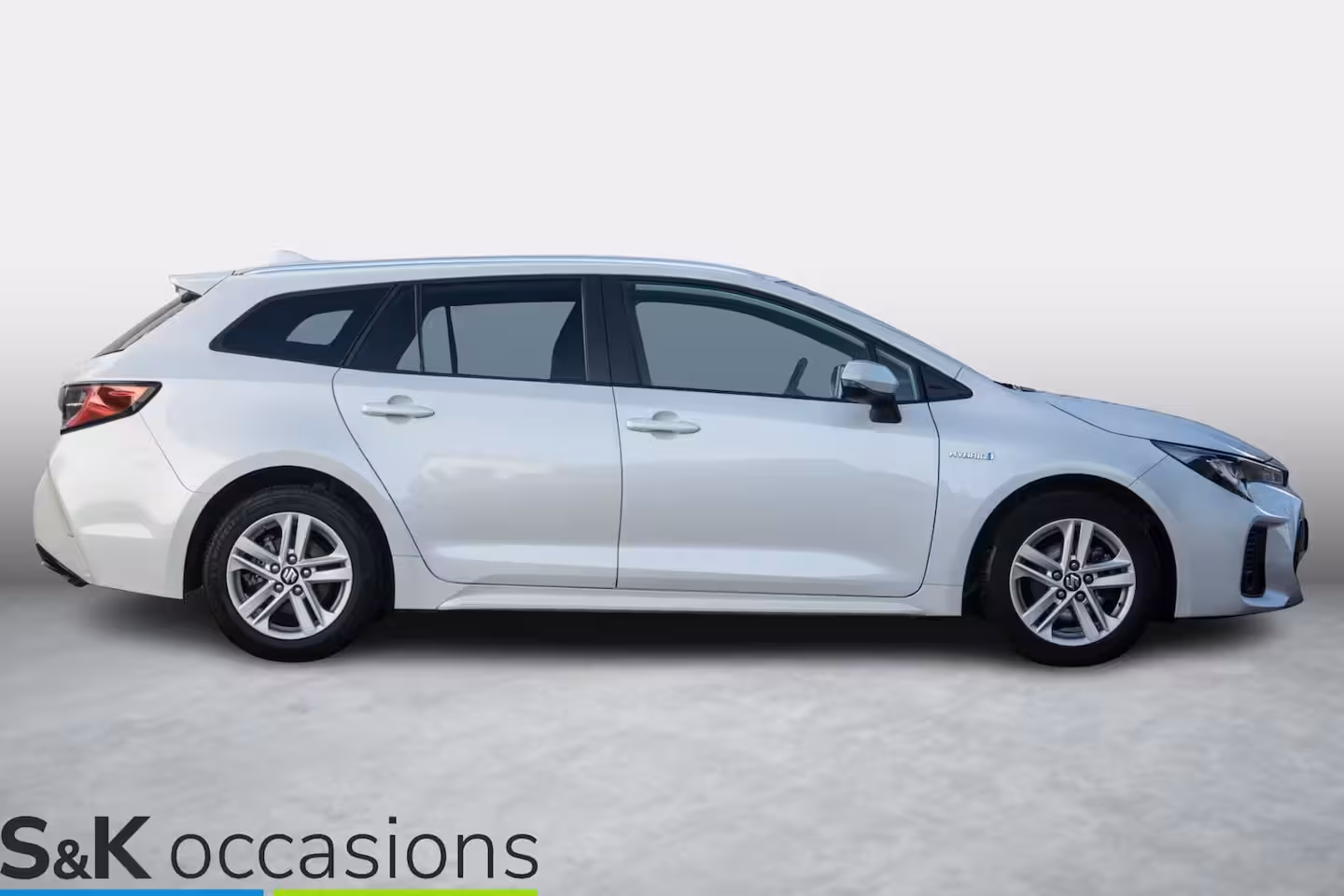 Suzuki Swace 1.8 Hybrid Select