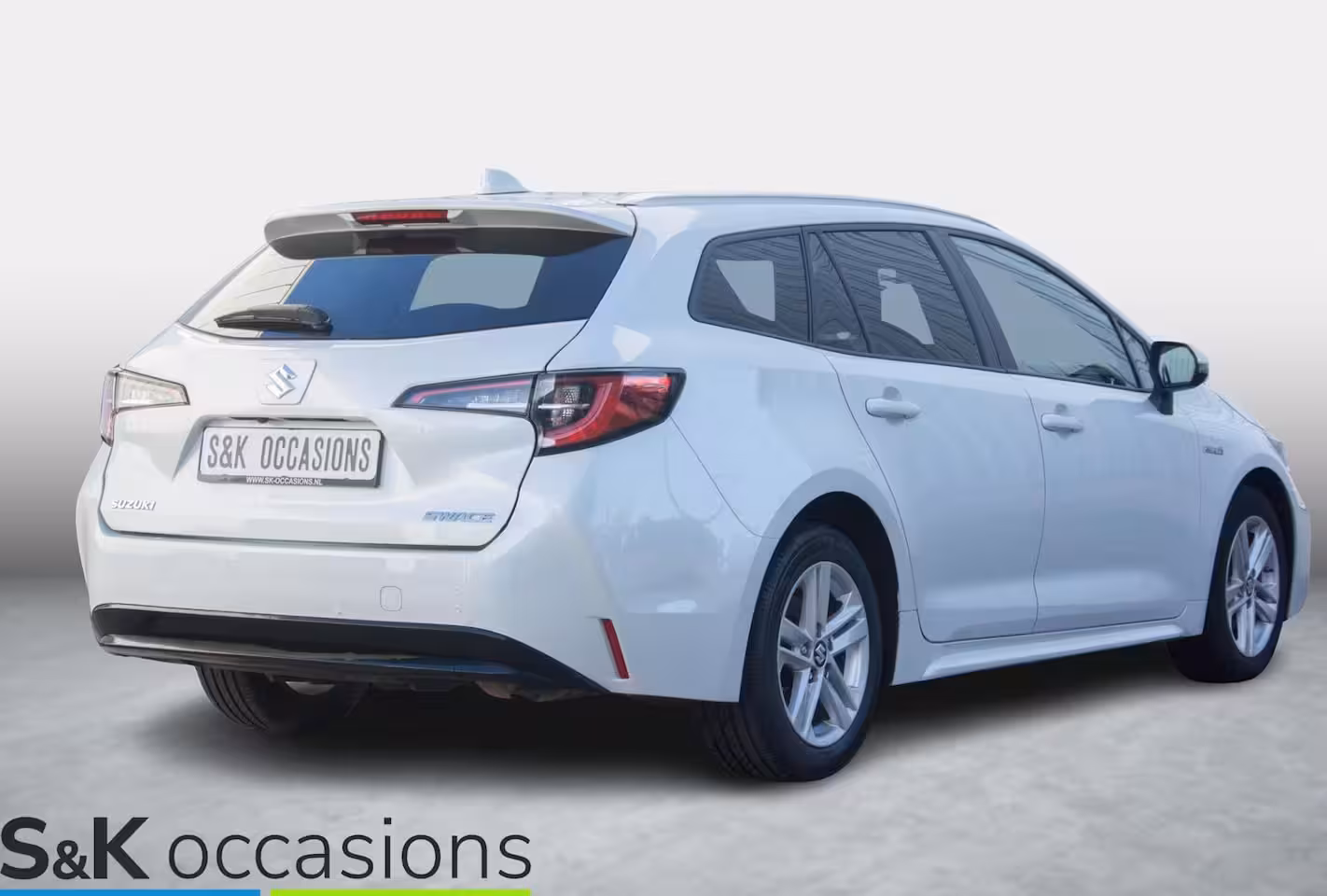 Suzuki Swace 1.8 Hybrid Select