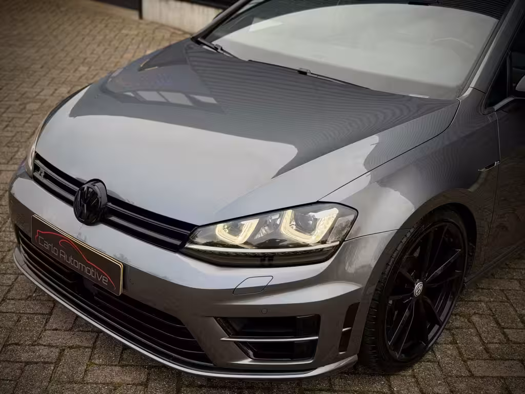 Volkswagen Golf 2.0 TSI R 4MOTION PANO