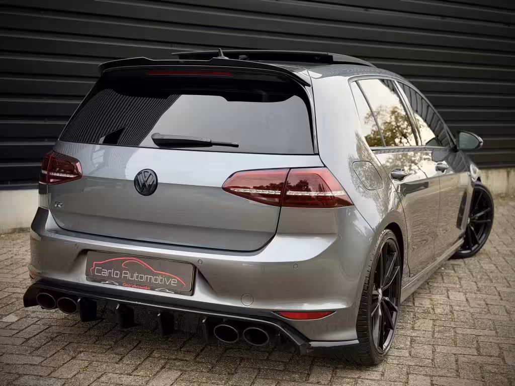 Volkswagen Golf 2.0 TSI R 4MOTION PANO