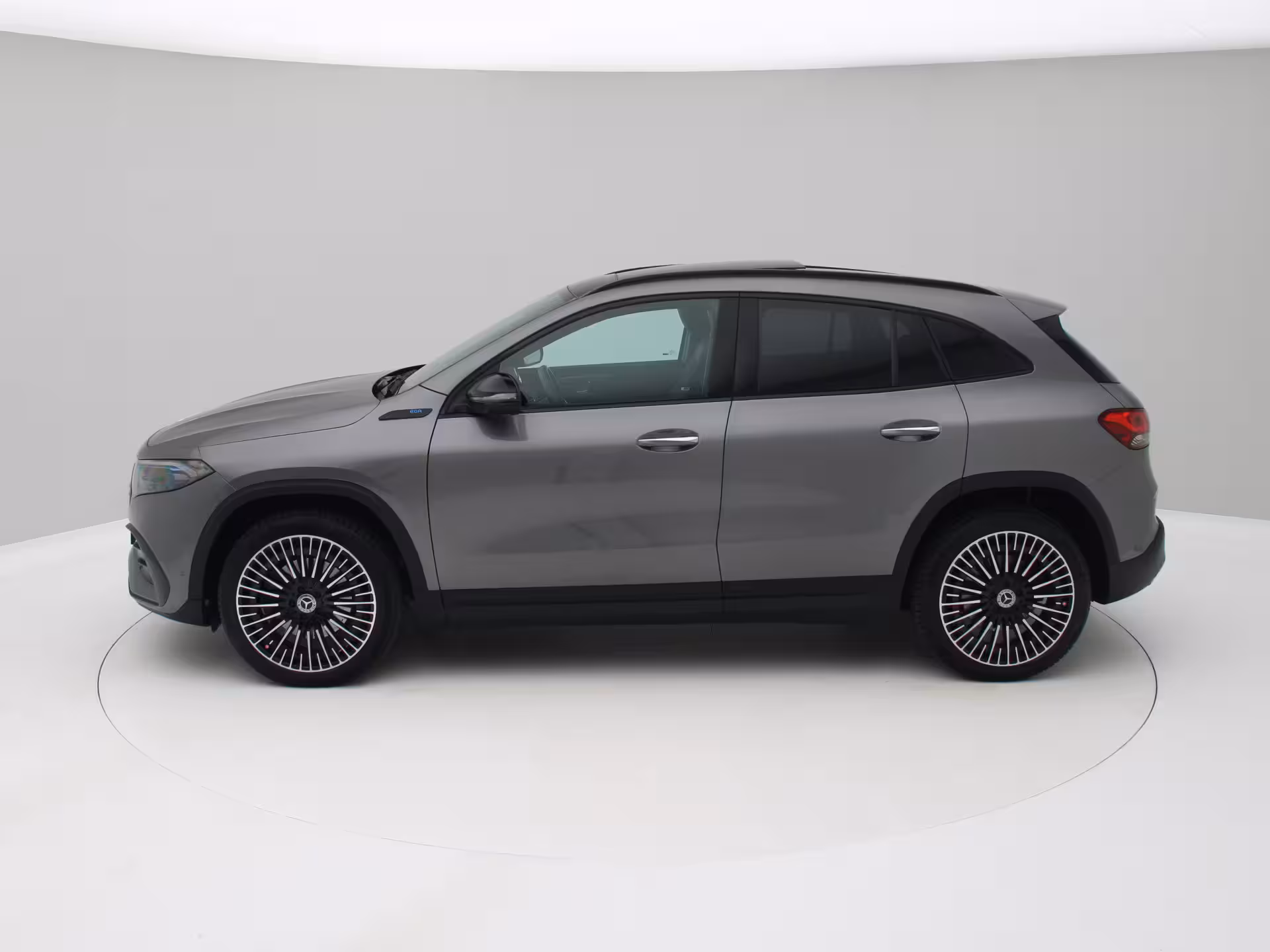 Mercedes-Benz EQA 250 AMG 67 kWh Pano
