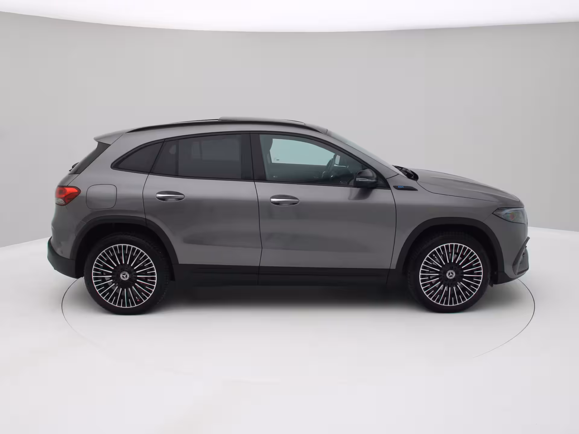Mercedes-Benz EQA 250 AMG 67 kWh Pano
