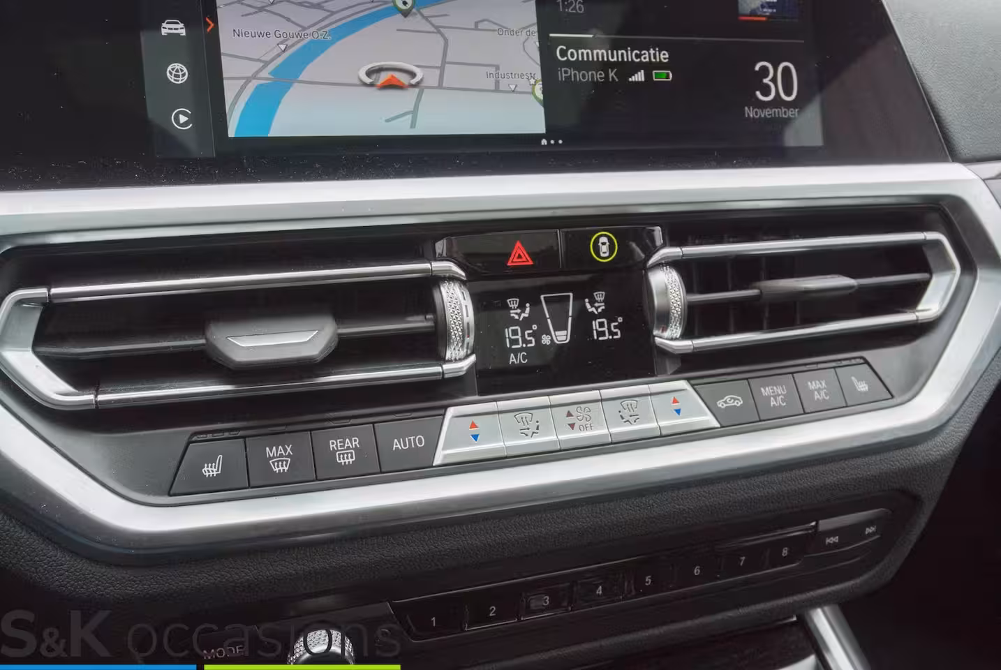 BMW 3-serie Touring 330e xDrive Pano Led Leder Business Edition Plus