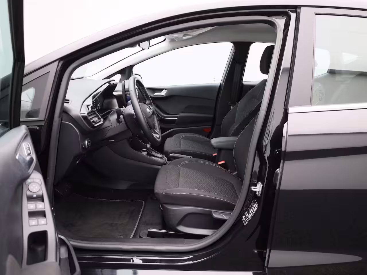 Ford Fiesta 1.0 EcoBoost Hybrid Titanium | AUTOMAAT | Cruise Control | Airco | Draadloos Opladen | Nav