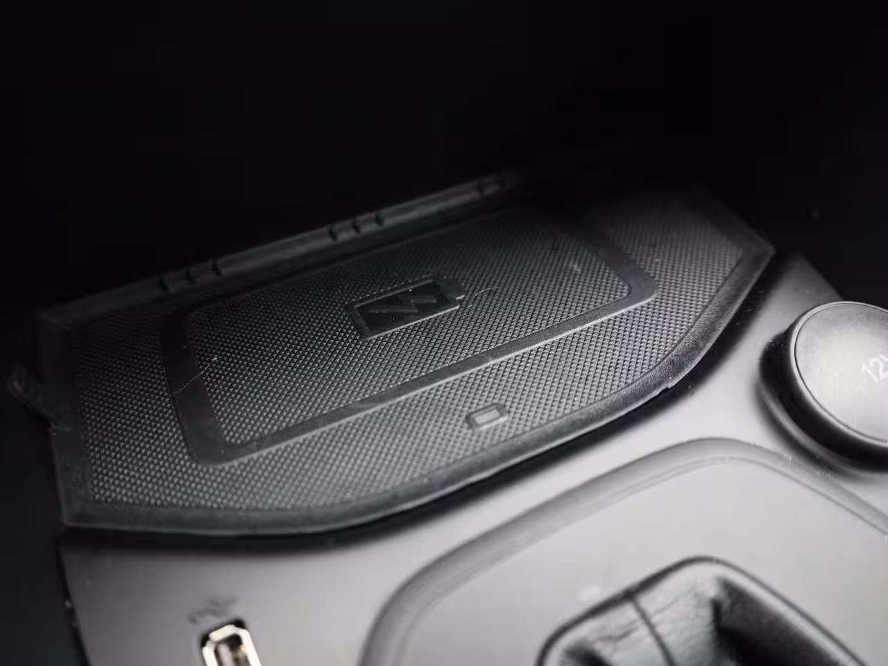 Ford Fiesta 1.0 EcoBoost Hybrid Titanium | AUTOMAAT | Cruise Control | Airco | Draadloos Opladen | Nav
