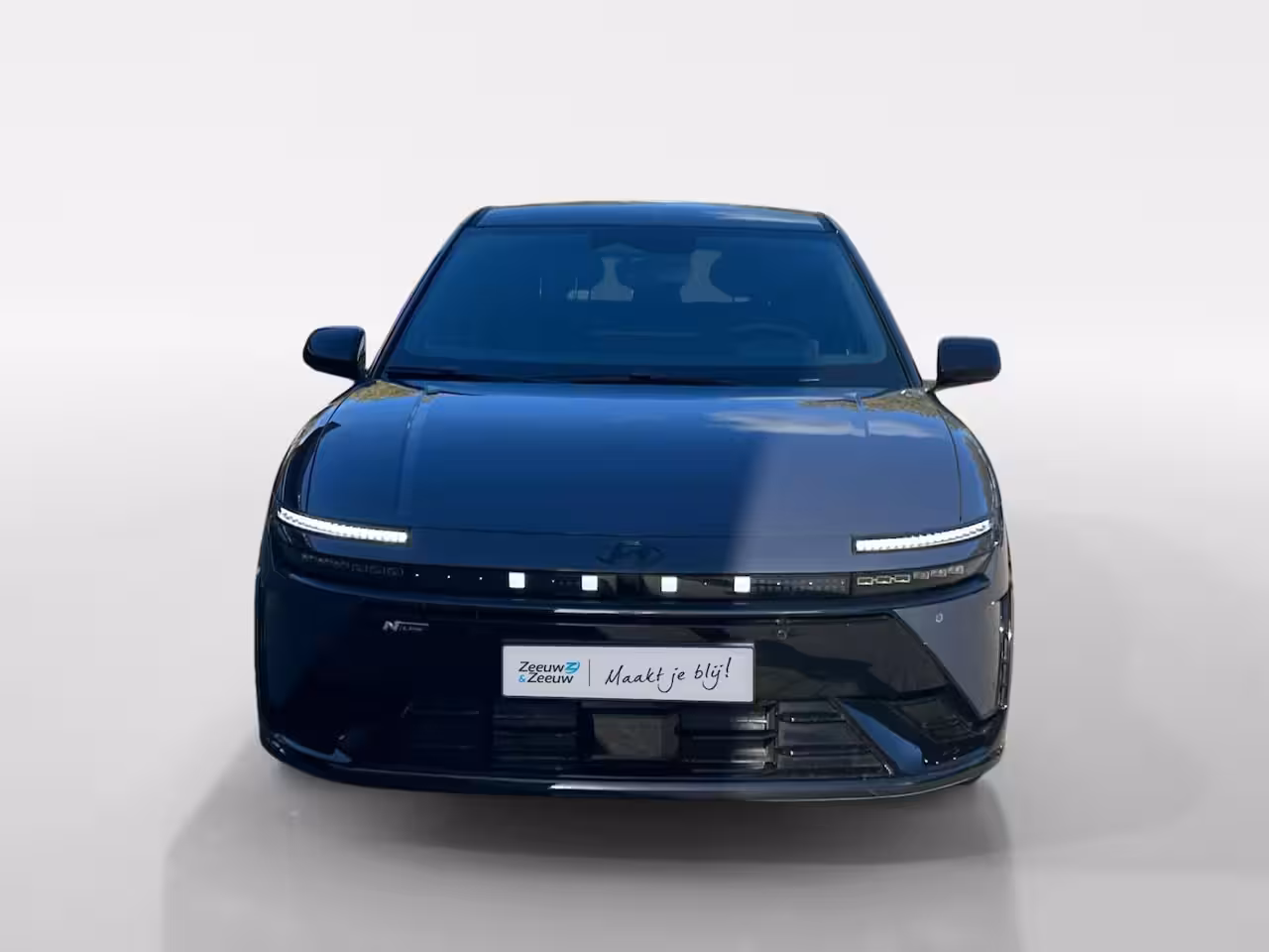 Hyundai IONIQ 3 N Line 61 kWh NU NIEUW TE BESTELLEN BIJ ZEEUW&ZEEUW ROOSENDAAL, BELDER 37 LET OP: Prijs