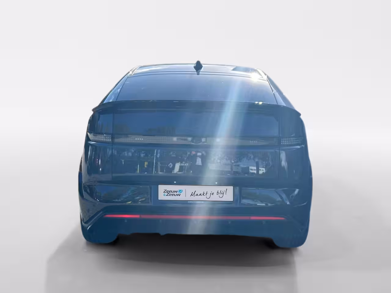 Hyundai IONIQ 3 N Line 61 kWh NU NIEUW TE BESTELLEN BIJ ZEEUW&ZEEUW ROOSENDAAL, BELDER 37 LET OP: Prijs