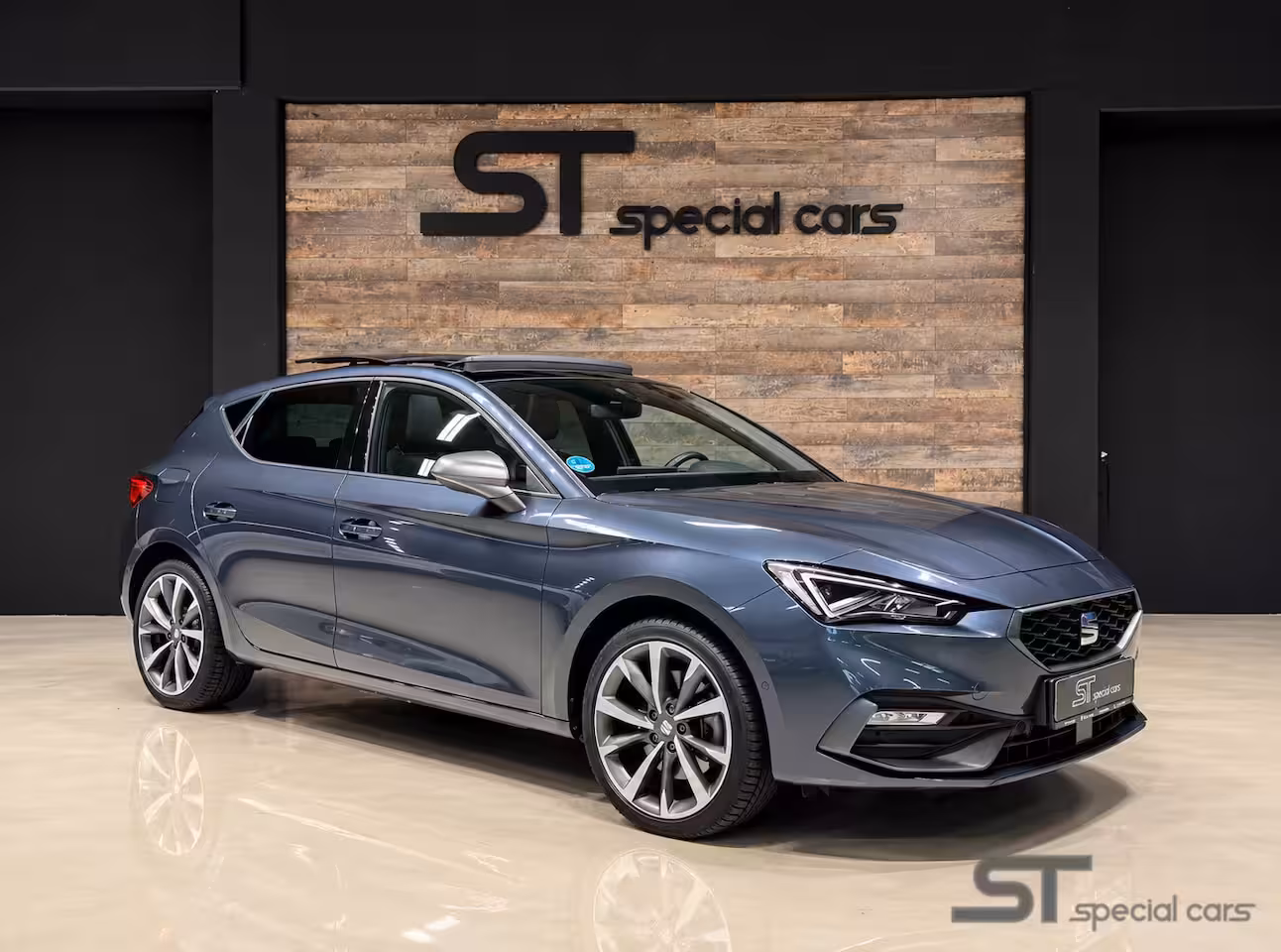 Seat Leon 1.4 TSI eHybrid PHEV FR|Pano|Memory|Dealer ond