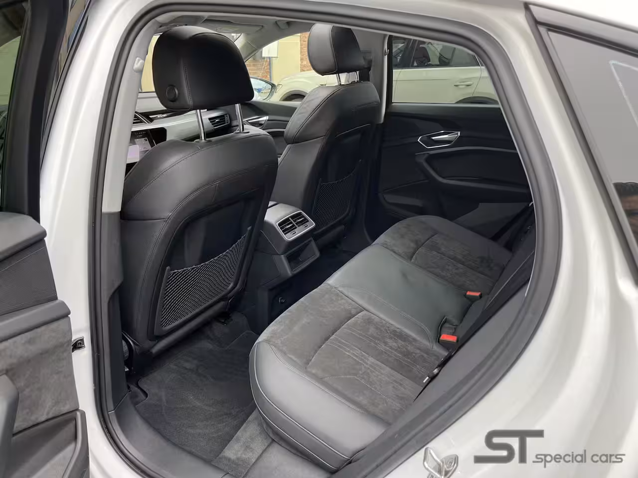 Audi e-tron Sportback 55 quattro S edition 95 kWh|Pano|Night Vision