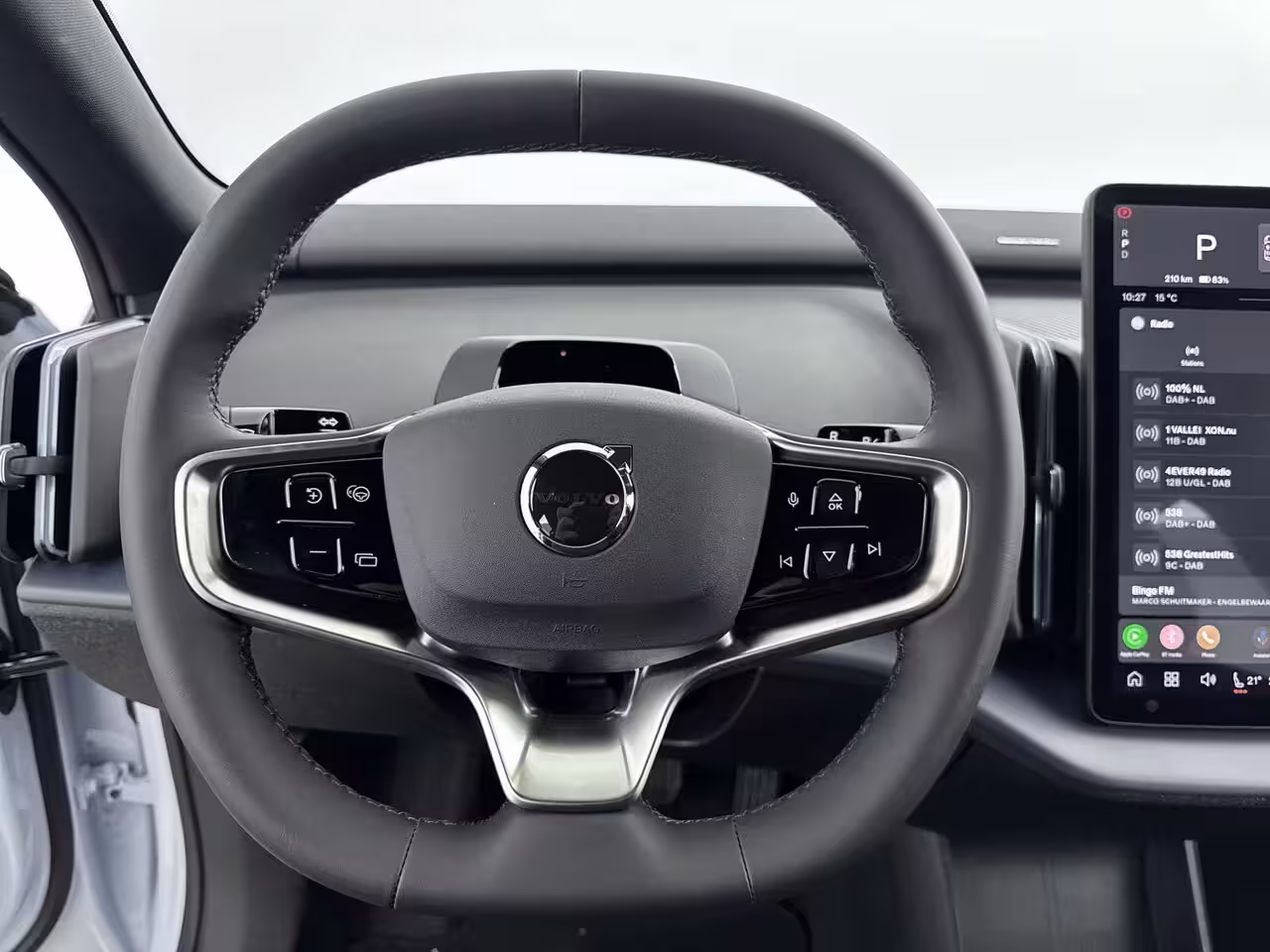 Volvo EX30 Single Motor Plus Europa 51 kWh | Stoel + Stuurverwarming | 18 inch LM Velgen | PDC + came