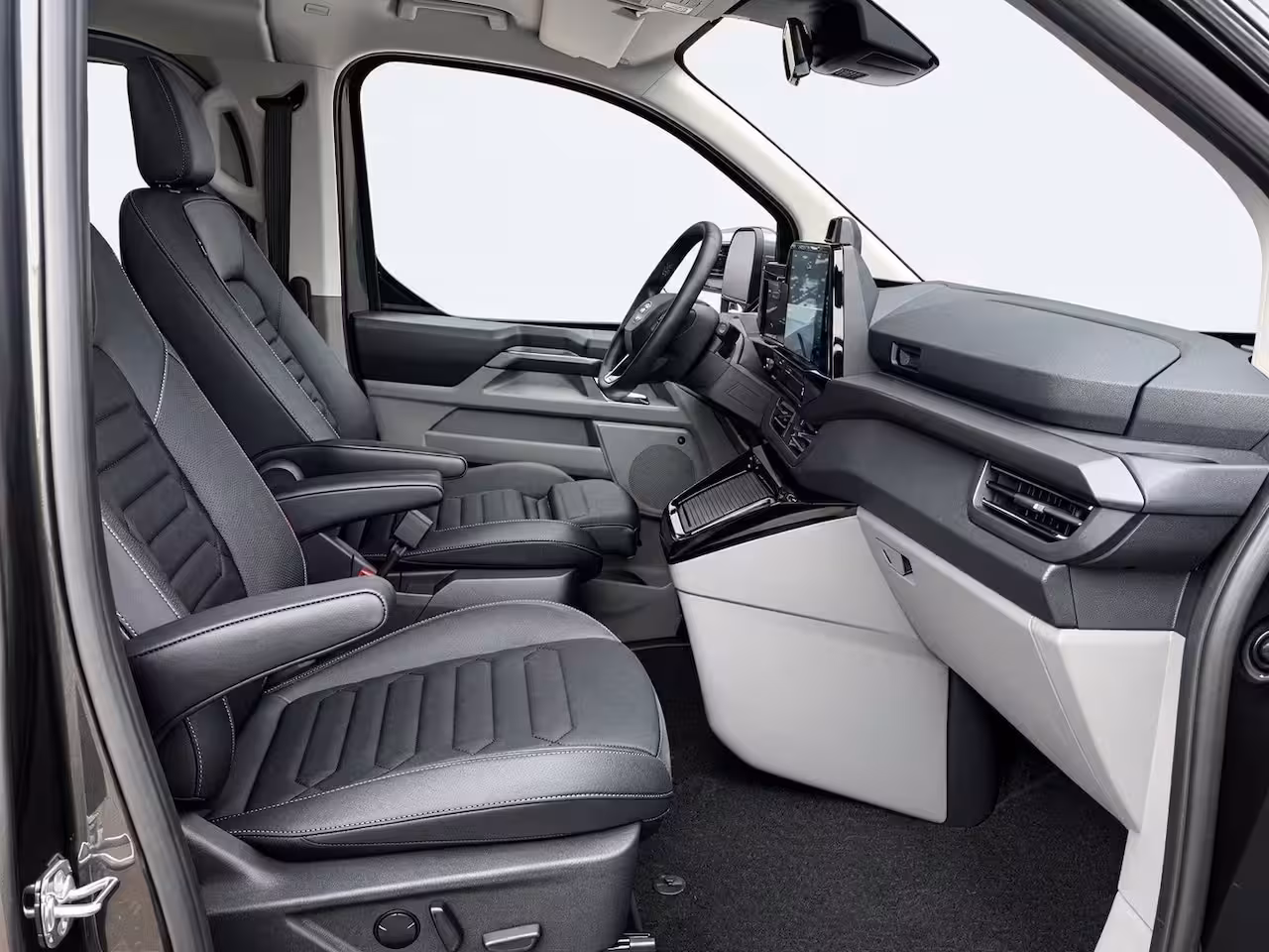 Ford Transit Custom Tourneo 340 2.5 PHEV L2H1 Titanium X 233pk | Elekt. schuifdeuren | Elekt. Trekhaak | B&O Audio | 5