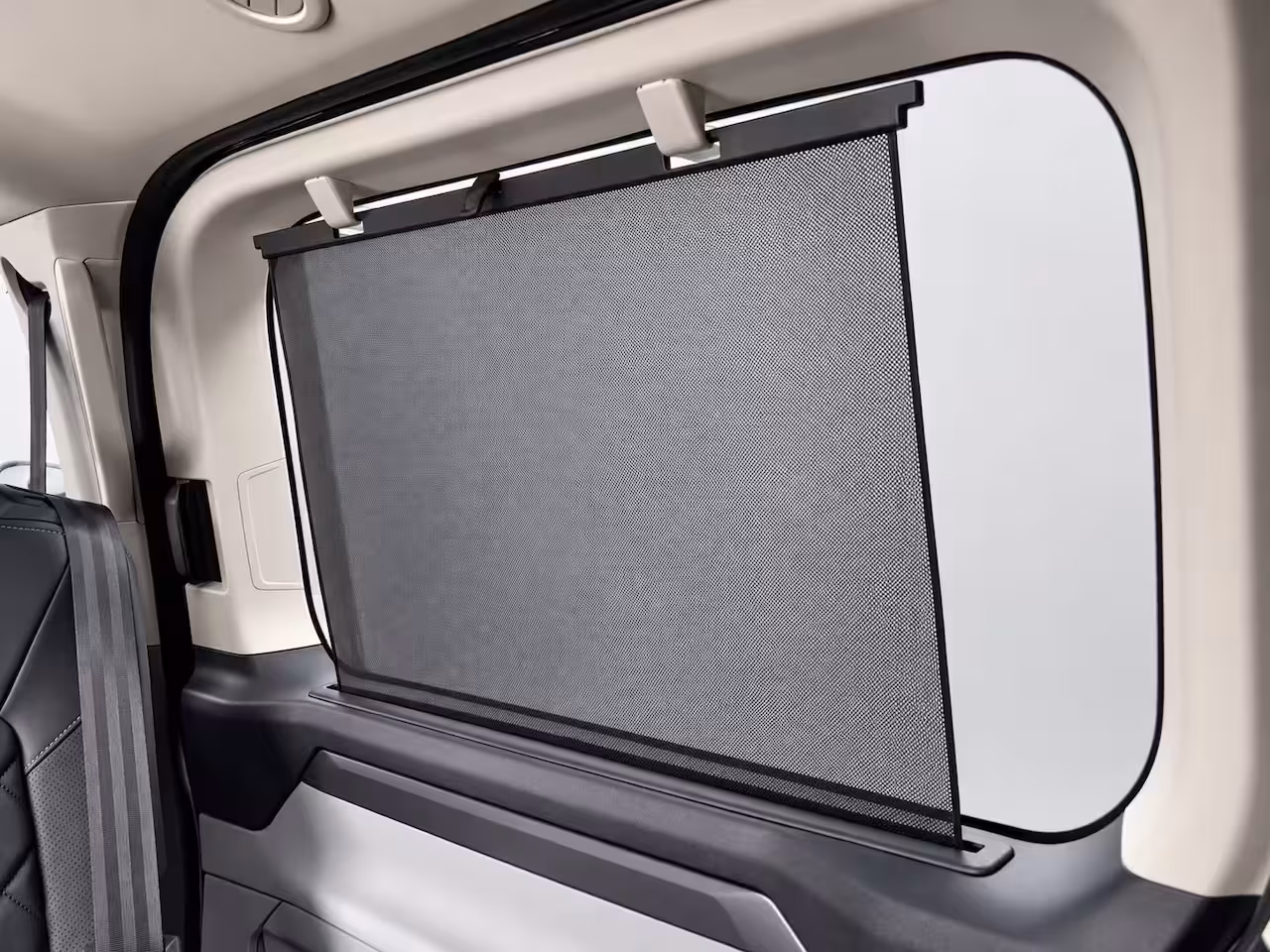 Ford Transit Custom Tourneo 340 2.5 PHEV L2H1 Titanium X 233pk | Elekt. schuifdeuren | Elekt. Trekhaak | B&O Audio | 5