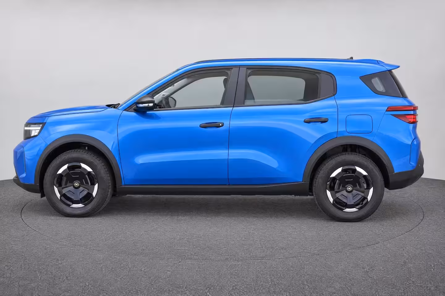 Opel Frontera 1.2 Turbo Hybrid Edition | VOORRAAD VOORDEEL | TOT 8 JAAR GARANTIE | VAN € 33.679 VOOR € 2