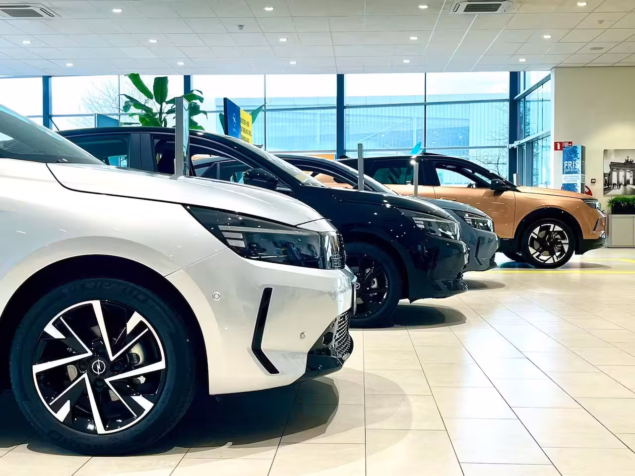 Opel Frontera 1.2 Turbo Hybrid Edition | VOORRAAD VOORDEEL | TOT 8 JAAR GARANTIE | VAN € 33.679 VOOR € 2