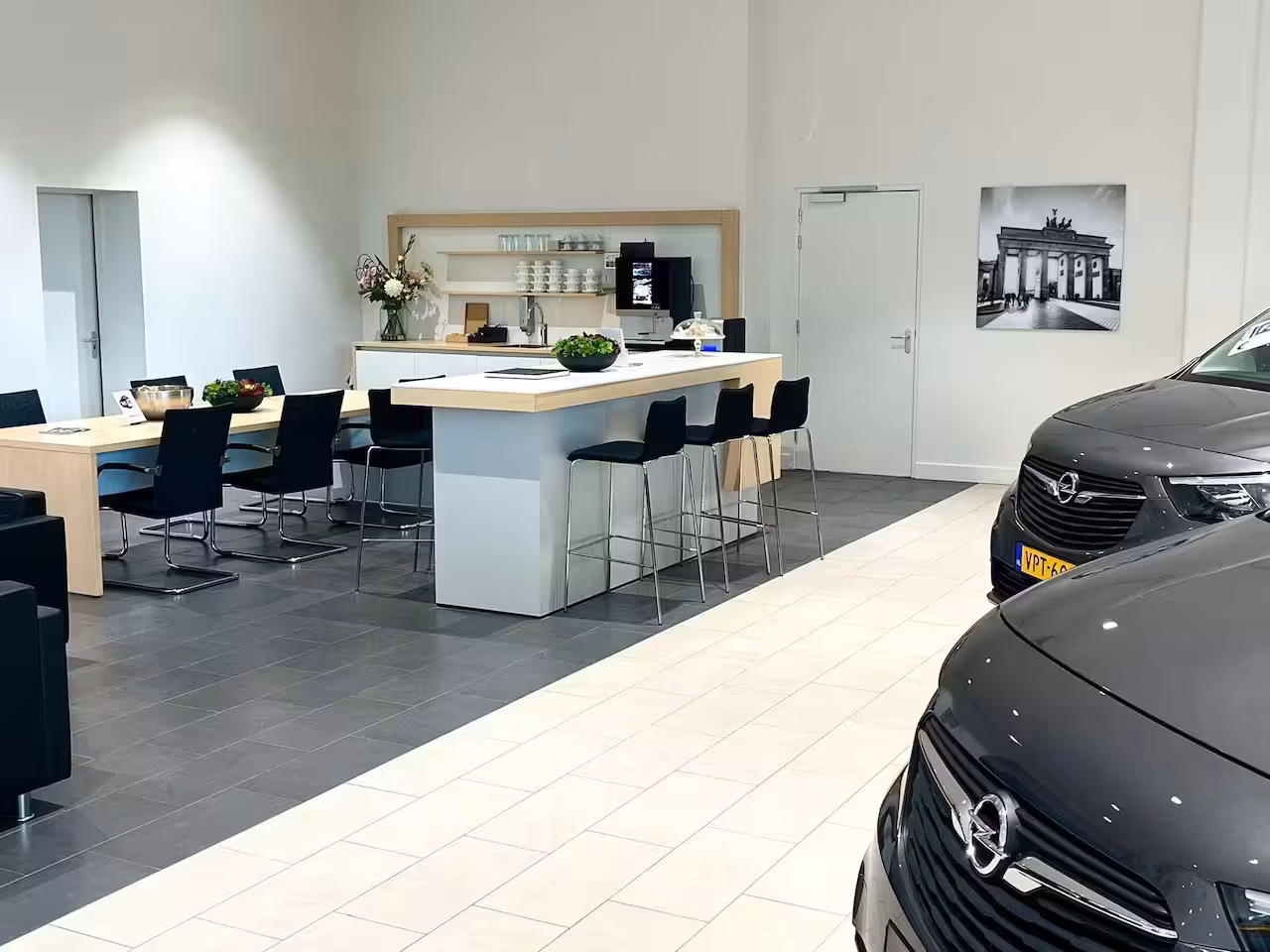 Opel Frontera 1.2 Turbo Hybrid Edition | VOORRAAD VOORDEEL | TOT 8 JAAR GARANTIE | VAN € 33.679 VOOR € 2